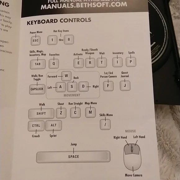 Skyrim Legendary Edition PC game ✨With Inserts: Includes map and sticker✨ - Picture 13 of 13
